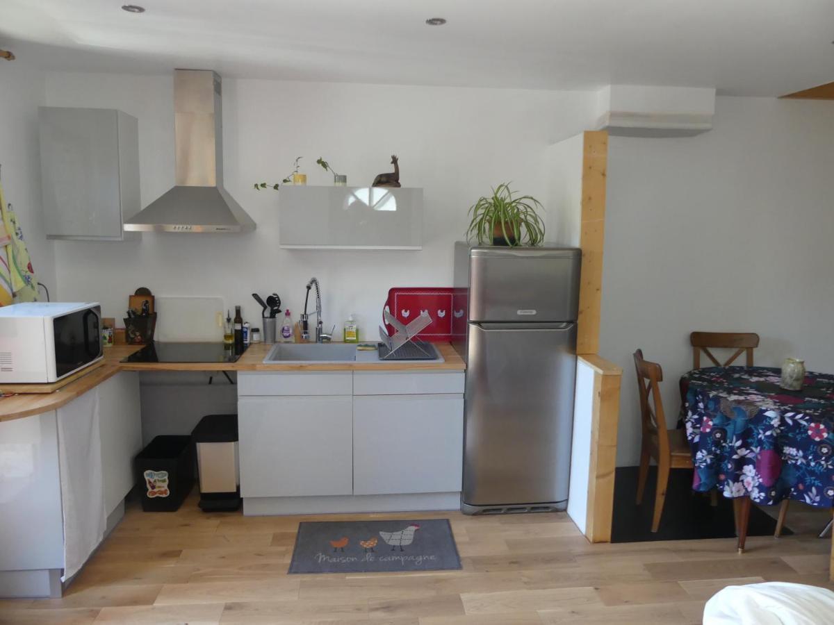 Appart ds maison au calme- 15' Annecy / 30' Genève Villy-le-Pelloux Extérieur photo