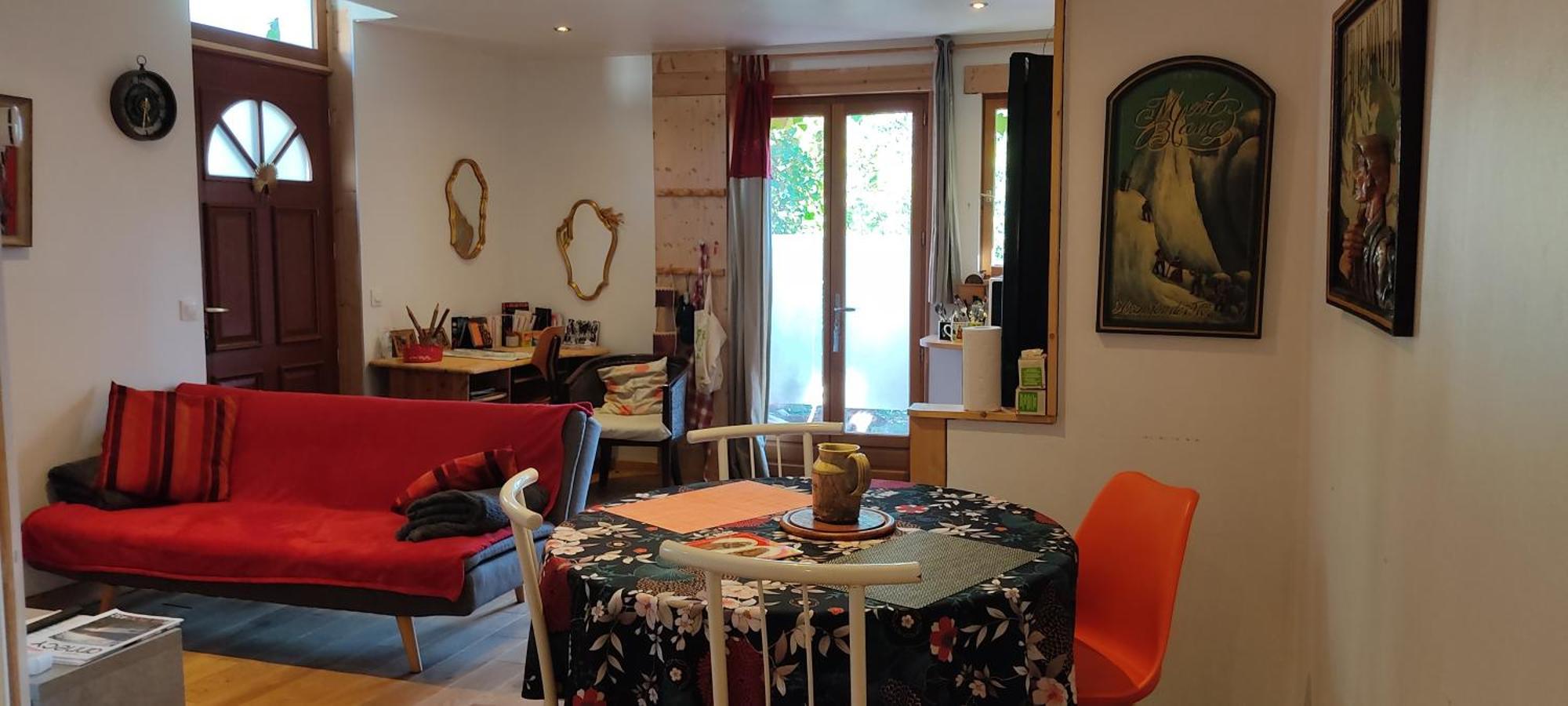 Appart ds maison au calme- 15' Annecy / 30' Genève Villy-le-Pelloux Extérieur photo